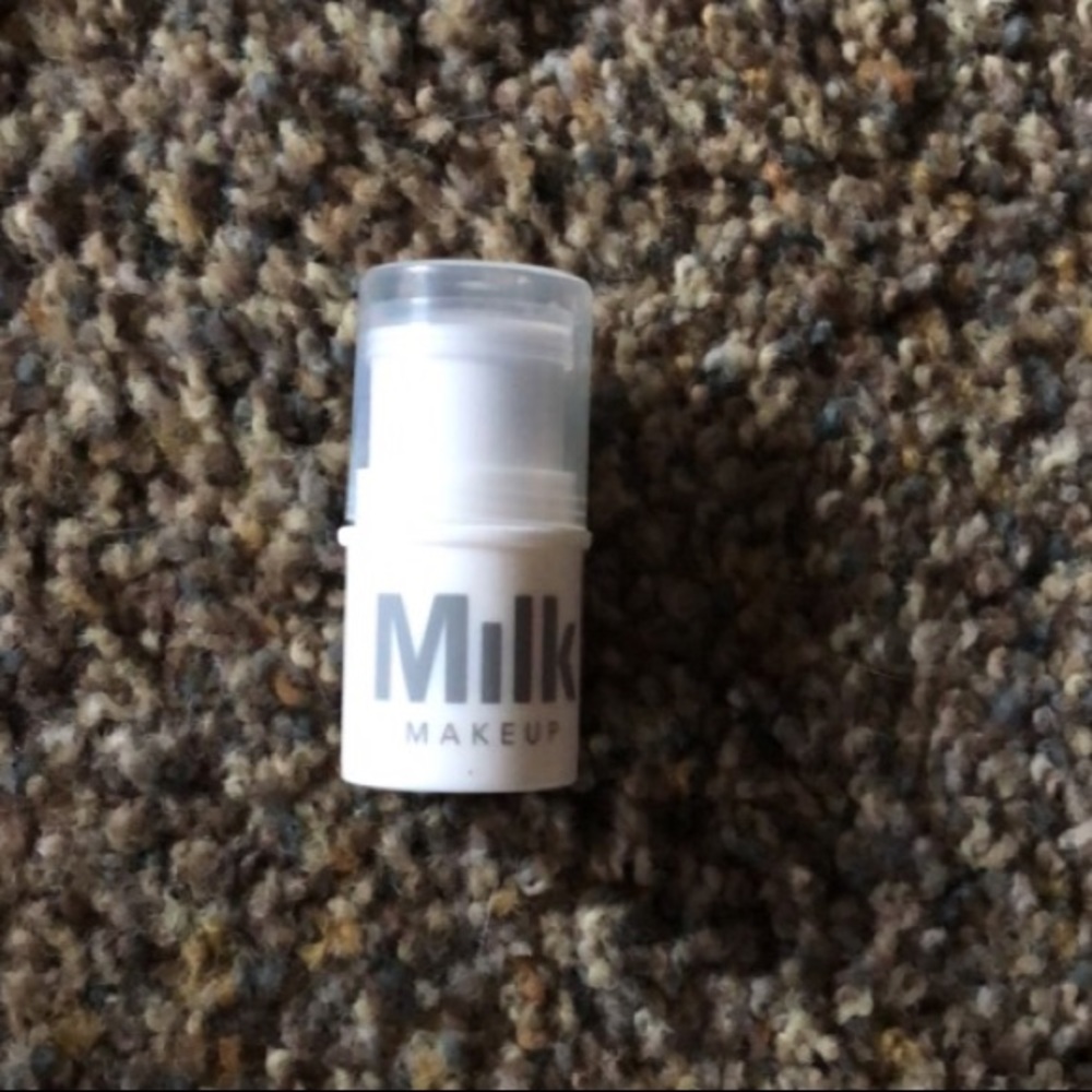 Milk makeup highlighter
